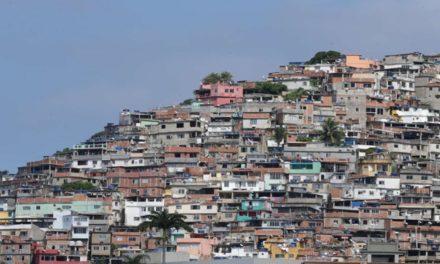 STF determina condições para operações policiais em comunidades no Rio de Janeiro