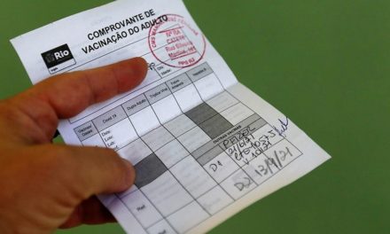 Partidos questionam portaria que veda a exigência de passaporte sanitário em eventos culturais