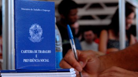 Demissão em massa depende de participação prévia de sindicatos